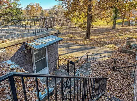 Exterior - 103 Oak Dr, Harrison, AR 72601 photo 11 of 21