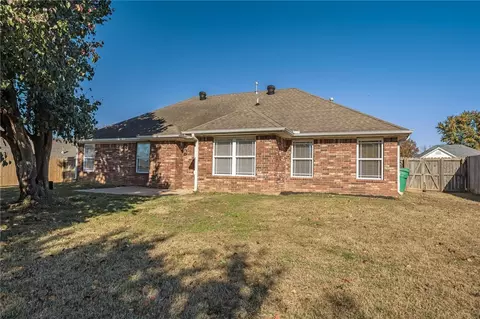 Exterior - 132 Fox Run Cr, Centerton, AR 72719 photo 3 of 5