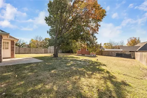 Exterior - 132 Fox Run Cr, Centerton, AR 72719 photo 4 of 5