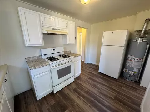 Kitchen - 266 Sr 164, Dover, AR 72837 photo 2 of 2
