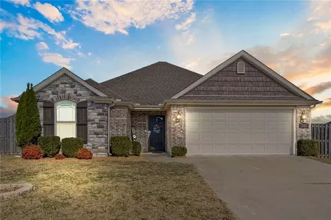 Exterior - 201 Genoa Way, Centerton, AR 72719 photo 5 of 5