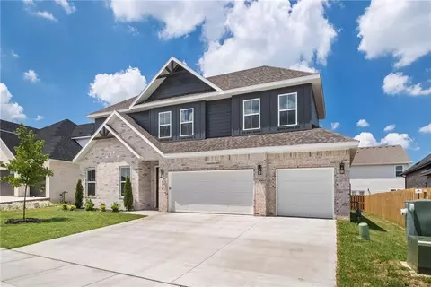 490 Apollo Dr, Centerton, AR 72719 photo 3