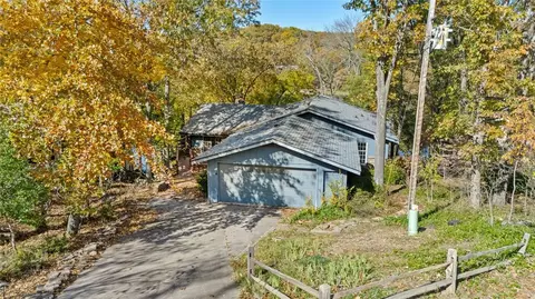 18 Worstead Ln, Bella Vista, AR 72715