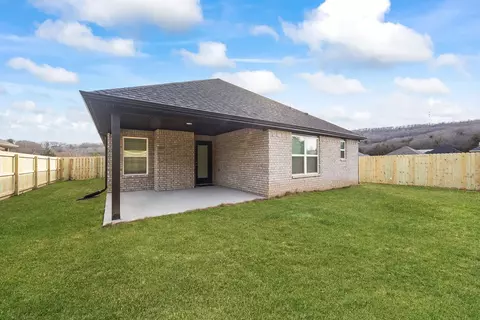 Exterior - 340 W Smith St, West Fork, AR 72774 photo 4 of 6