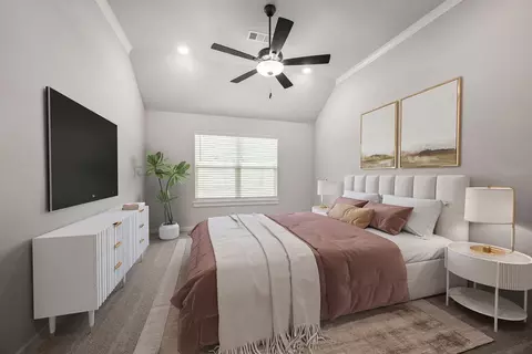 Bedroom - 340 W Smith St, West Fork, AR 72774 photo 1 of 4