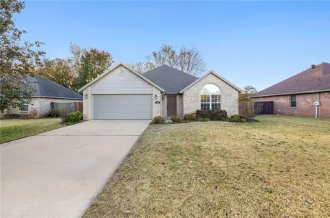 1802 SW E St, Bentonville, AR 72712