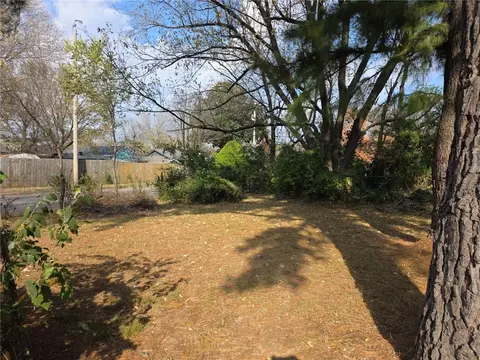 Exterior - 413 E Velma Ave, Springdale, AR 72764 photo 4 of 5