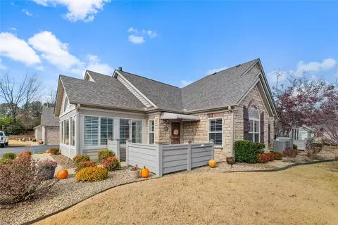 2100 W New Hope Rd #902, Rogers, AR 72758