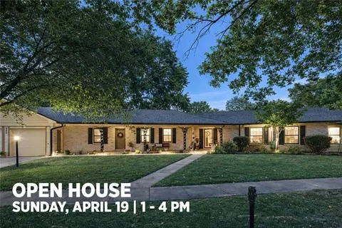 525 S 6th St, Rogers, AR 72756