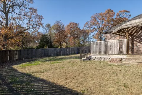 Exterior - 580 Lancaster Rd, Centerton, AR 72719 photo 7 of 9