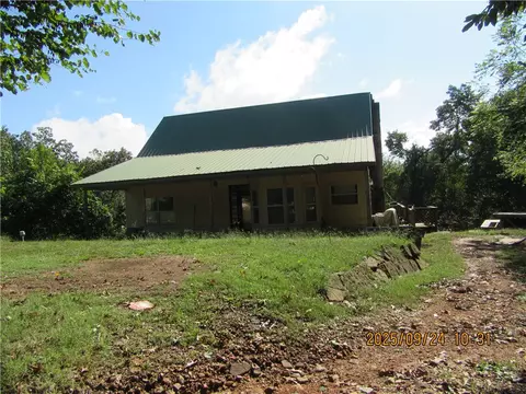 17952 Pine Rdg, Springdale, AR 72764