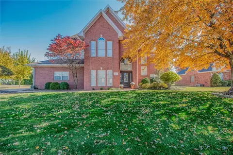 21 S Windsor Dr, Rogers, AR 72758