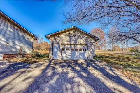5693 Sand Flat Rd, Harrison, AR 72601 photo 36