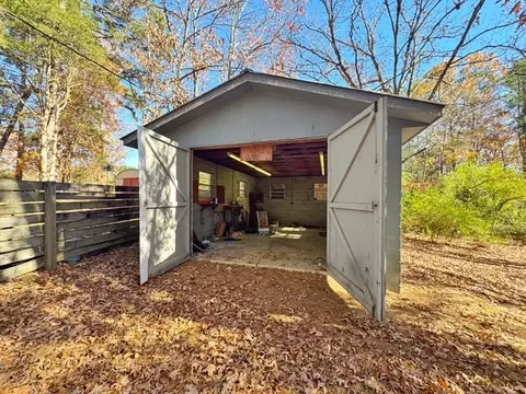 Exterior - 147 Memory Ln, Clinton, AR 72031 photo 7 of 8