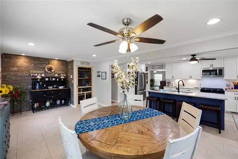 Dining - 9417 Puddin Ridge Rd, Ozark, AR 72949 photo 2 of 2