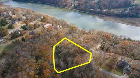 Bluff View Drive, Springdale, AR 72764