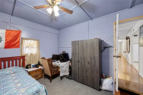 Bedroom - 301 Alice Ln, Lavaca, AR 72941 photo 1 of 5