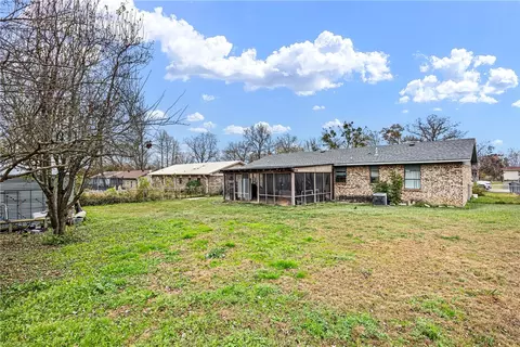 Exterior - 301 Alice Ln, Lavaca, AR 72941 photo 7 of 7