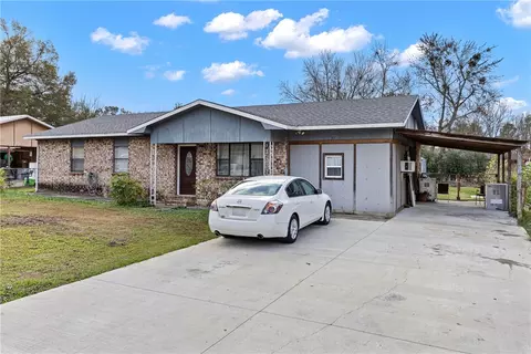 Exterior - 301 Alice Ln, Lavaca, AR 72941 photo 3 of 7