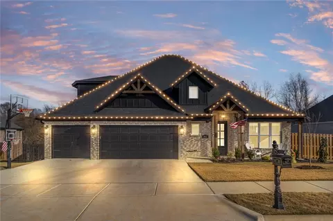 2412 Bergman Rd, Pea Ridge, AR 72751