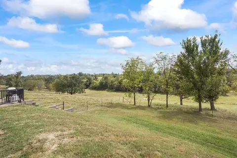Exterior - 16313 Van Hook Rd, Gentry, AR 72734 photo 4 of 4