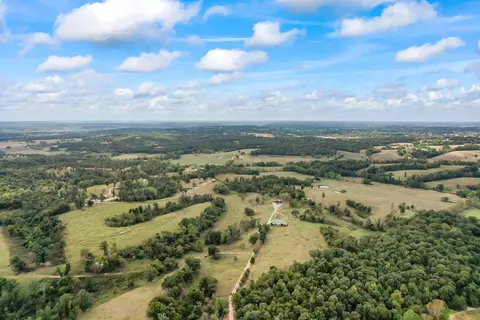 16313 Van Hook Rd, Gentry, AR 72734