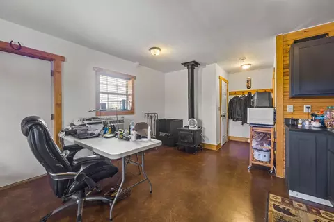 Entry Way - 16313 Van Hook Rd, Gentry, AR 72734 photo 1 of 1