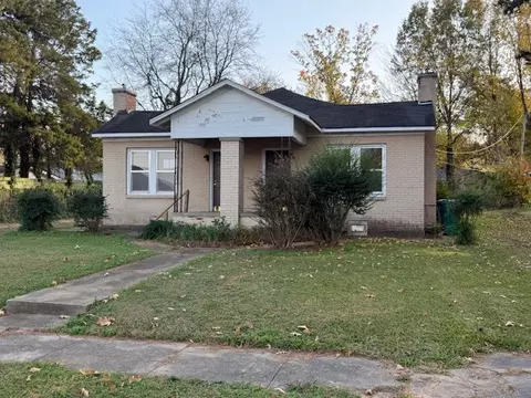 414 E 406 E 5th St, Russellville, AR 72801