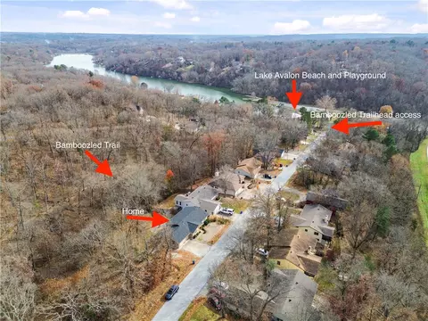 29 Knighton Dr, Bella Vista, AR 72715