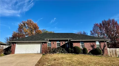 1109 Mockingbird, Siloam Springs, AR 72761