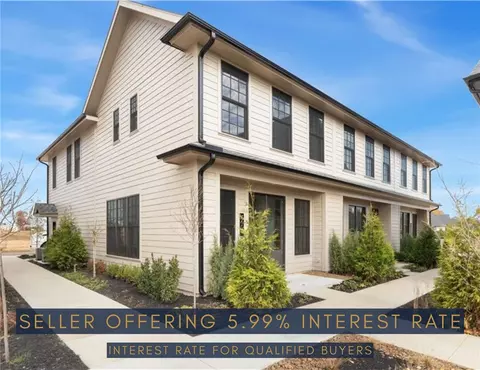 4603 S 47th St, Rogers, AR 72758