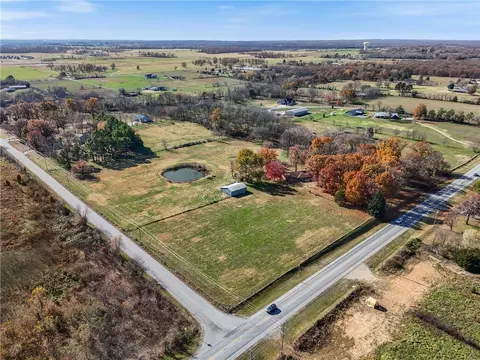 2445 Centerton Blvd, Centerton, AR 72719