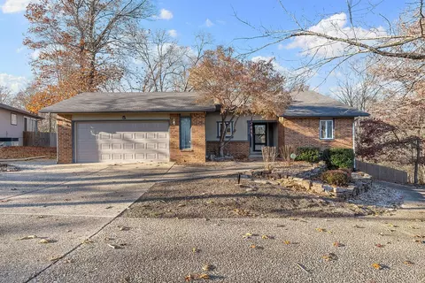 5 Ashton Cir, Bella Vista, AR 72715