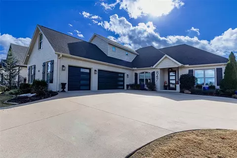 847 E Via Firenze Ave, Springdale, AR 72762