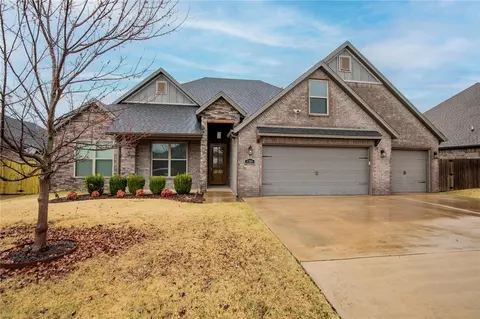 4304 SW Wheatgrass Blvd, Bentonville, AR 72713