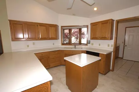 126 Briarbrook Dr, Carl Junction, MO 64834 photo 8