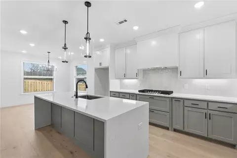 Kitchen - 491 Silverview Ave, Centerton, AR 72719 photo 1 of 2