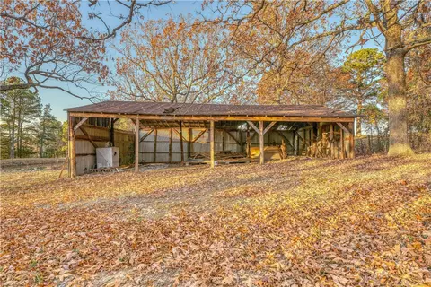 Exterior - 5497 S Mountain Rd, Marshall, AR 72650 photo 8 of 8
