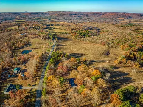 View/Area - 5497 S Mountain Rd, Marshall, AR 72650 photo 3 of 6