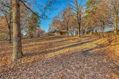 Exterior - 5497 S Mountain Rd, Marshall, AR 72650 photo 6 of 8