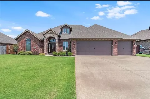 301 Pebble Beach Dr, Cave Springs, AR 72718