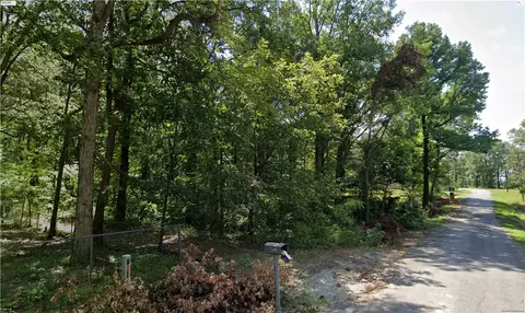 3805 Mallard Dr, Pine Bluff, AR 71601 photo 2