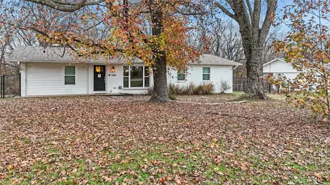 1588 Curtis Ave, Pea Ridge, AR 72751