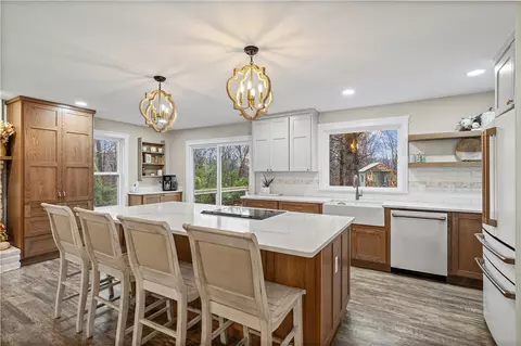 Kitchen - 14812 Shipe Rd, Gravette, AR 72736 photo 1 of 2