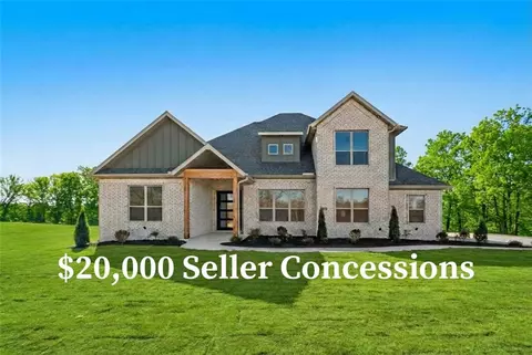 550 Shooting Star Ln, Lowell, AR 72745