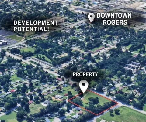 1209 W Olive St, Rogers, AR 72756