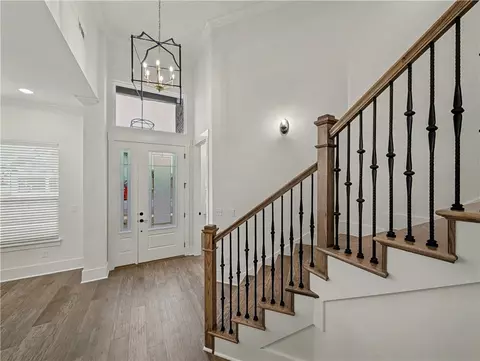 Entry Way - 1811 Bluestem Dr, Centerton, AR 72719 photo 3 of 6