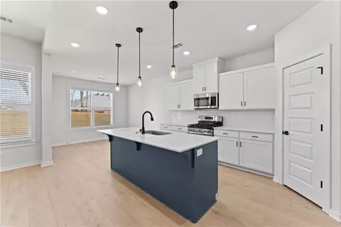 Kitchen - 3919 Tranquility St, Springdale, AR 72764 photo 3 of 5