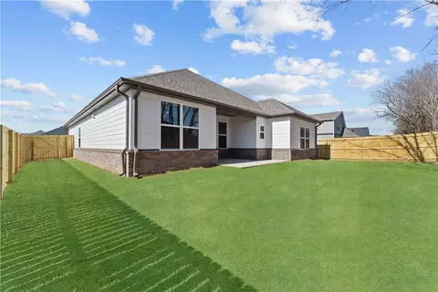 Exterior - 3919 Tranquility St, Springdale, AR 72764 photo 3 of 4