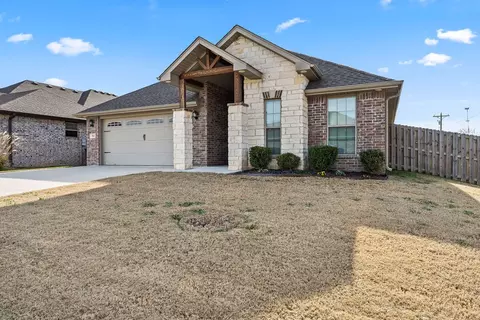761 Melrose Pl, Bentonville, AR 72712